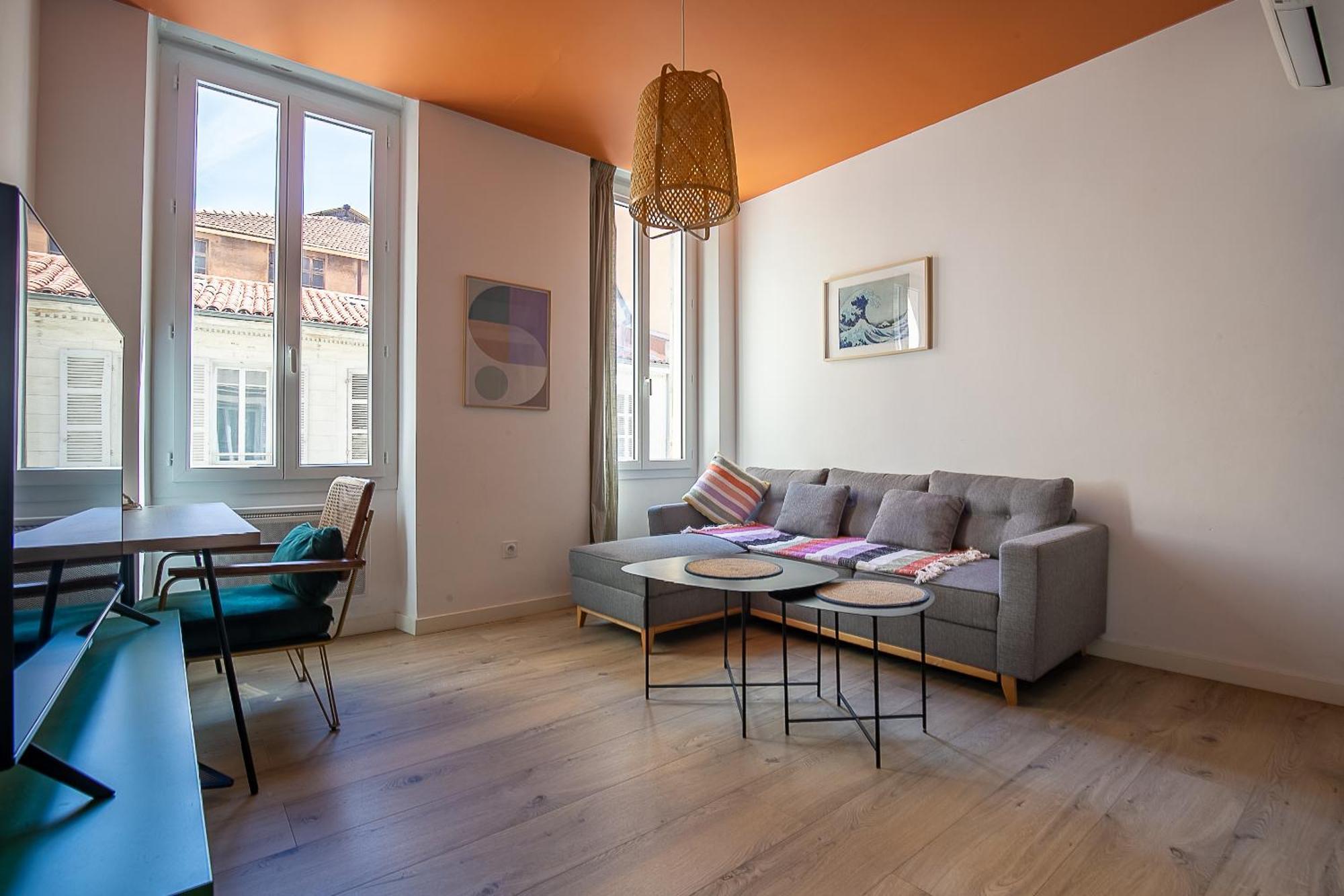 T2 Lumineux Avec Climatisation Apartment Marseille Luaran gambar